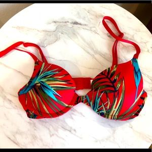 Victoria Secret Pink Wear Everywhere T-Shirt Bra - 32A